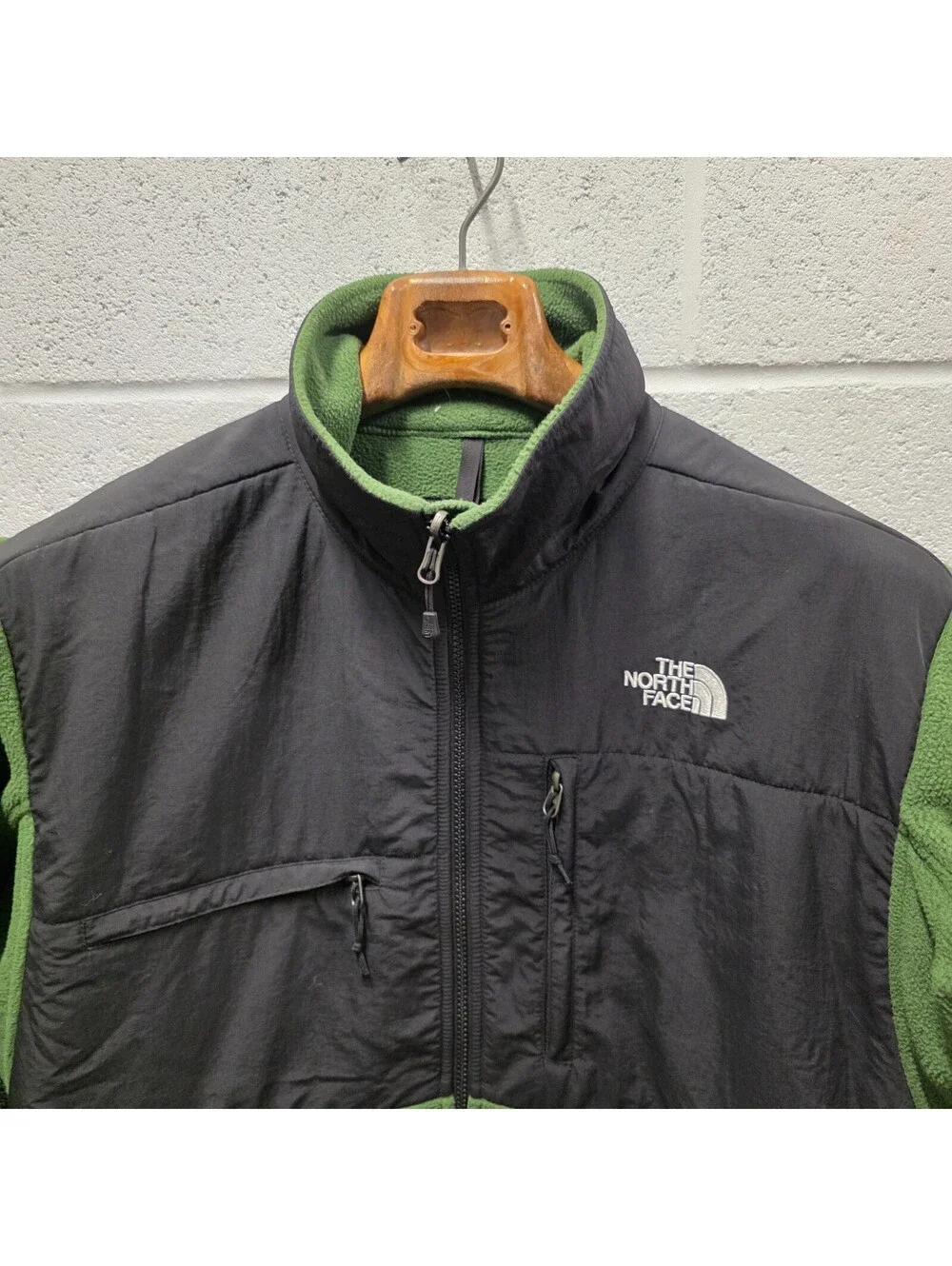 The North Face Jacket Men's Denali Hoodie Polartec Green Full Zip Hooded 24x31 M